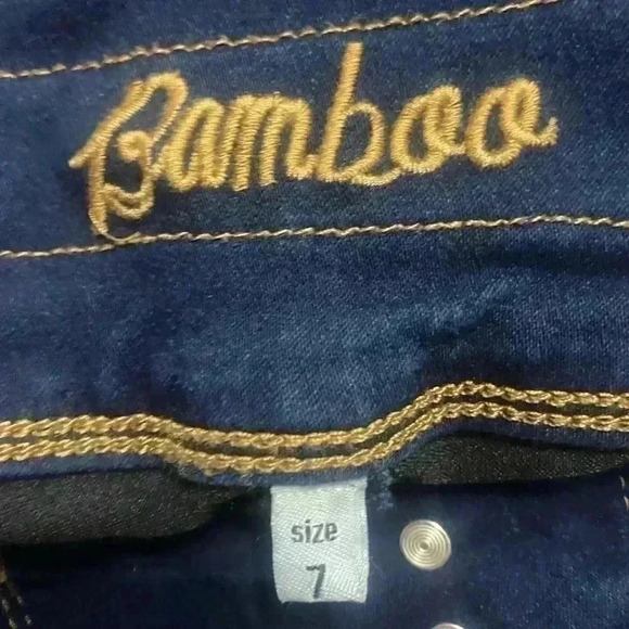 NWT Bamboo Soft Flare High Waisted Denim Jeans - Junior Size 7 - Picture 5 of 6